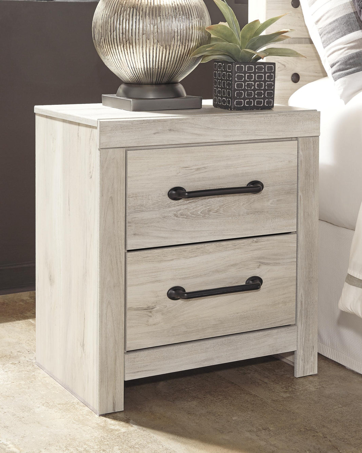 Cambeck Nightstands
