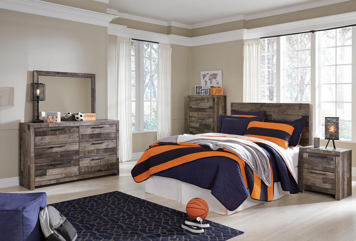 Derekson Bedroom Sets