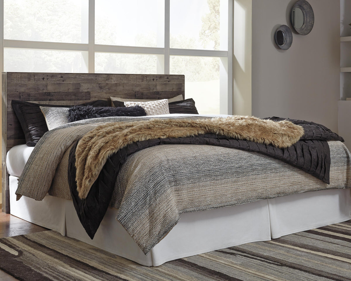 Derekson Bedroom Sets