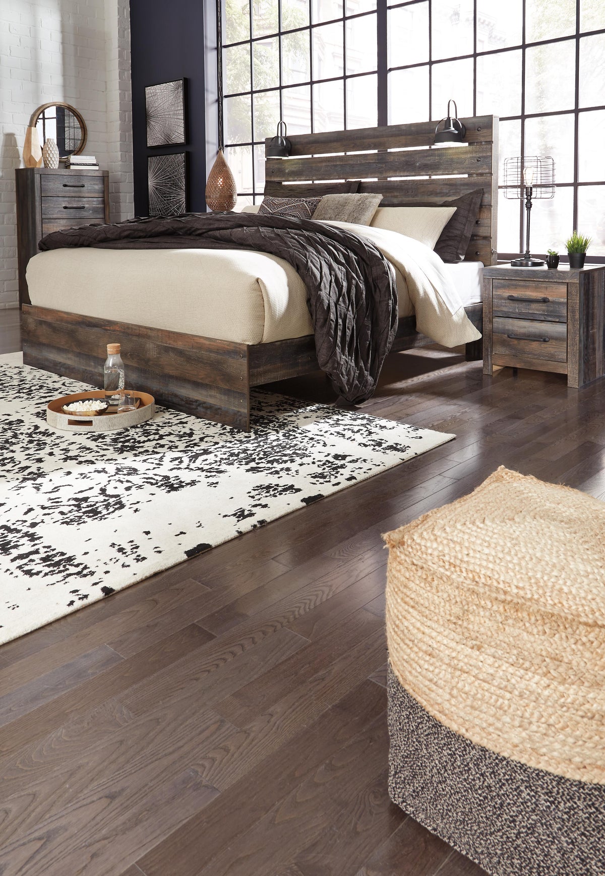Drystan Bedroom Sets