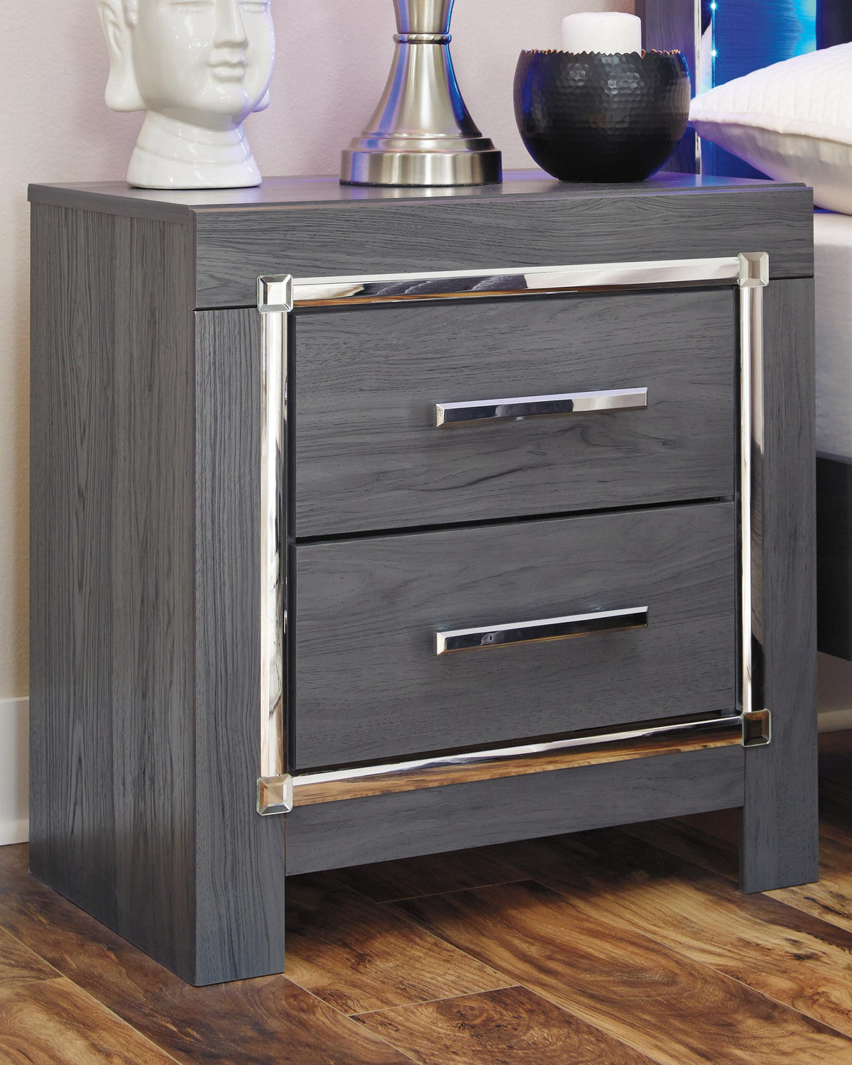 Lodanna Nightstands
