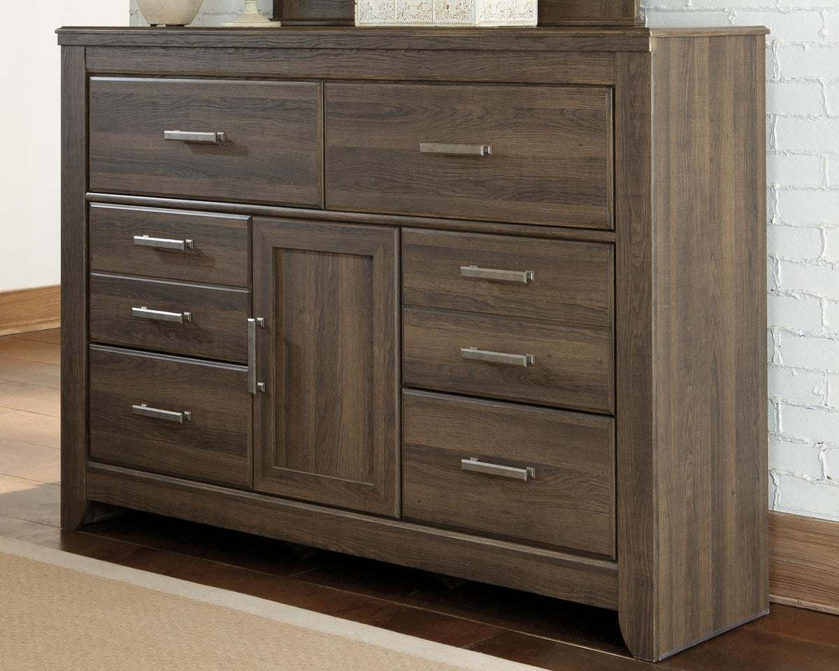 Juararo Dressers