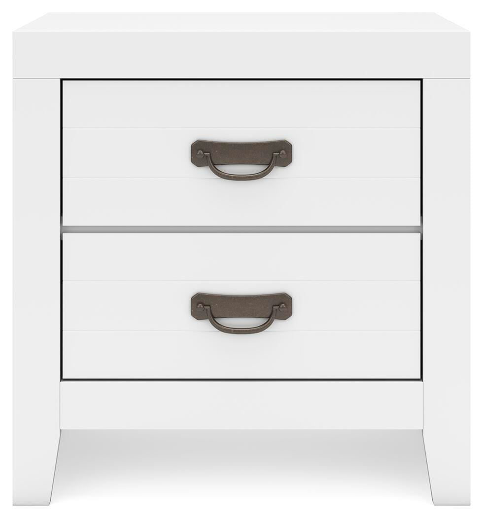 Binterglen Nightstands