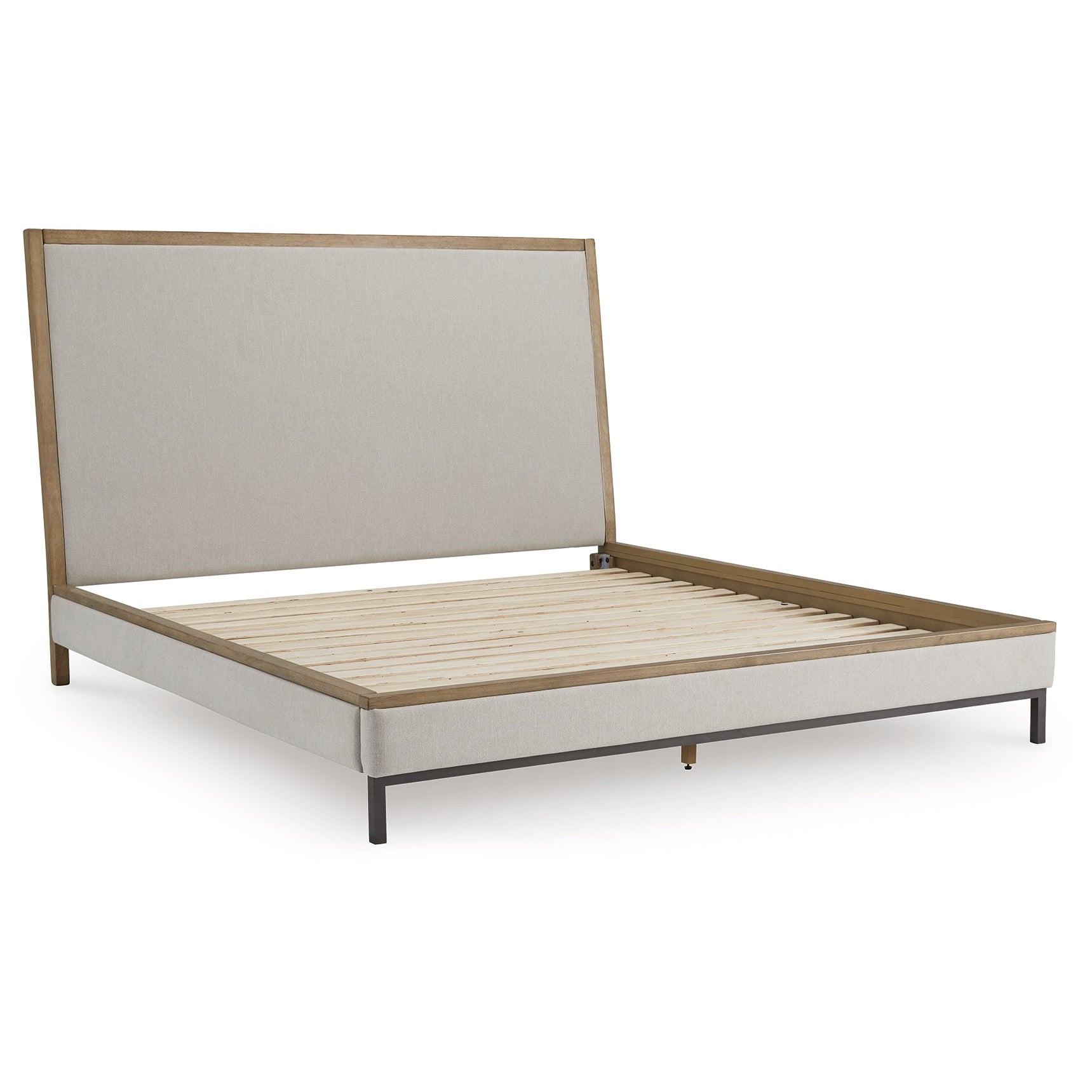 Tomtyn Upholstered Bed