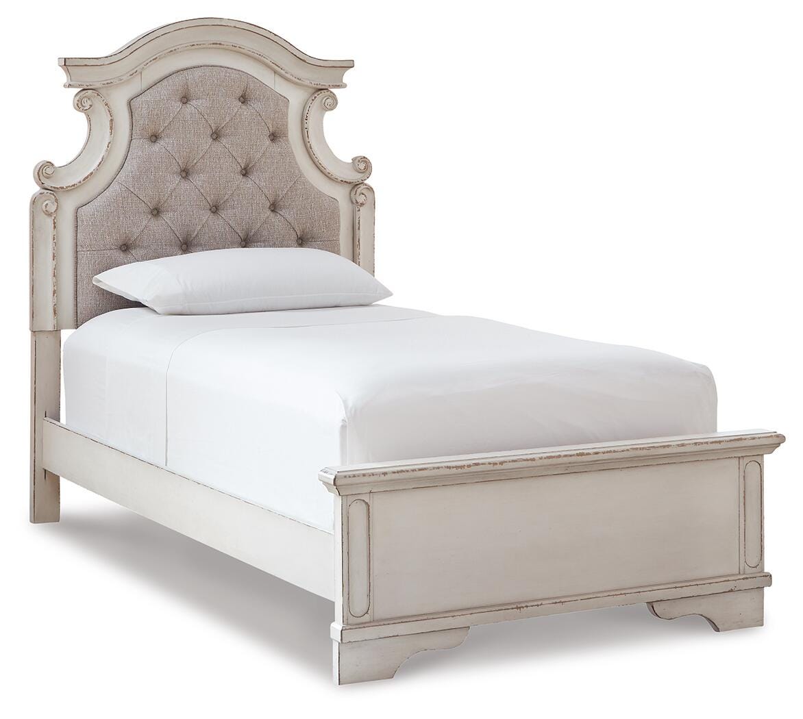 Realyn Beds