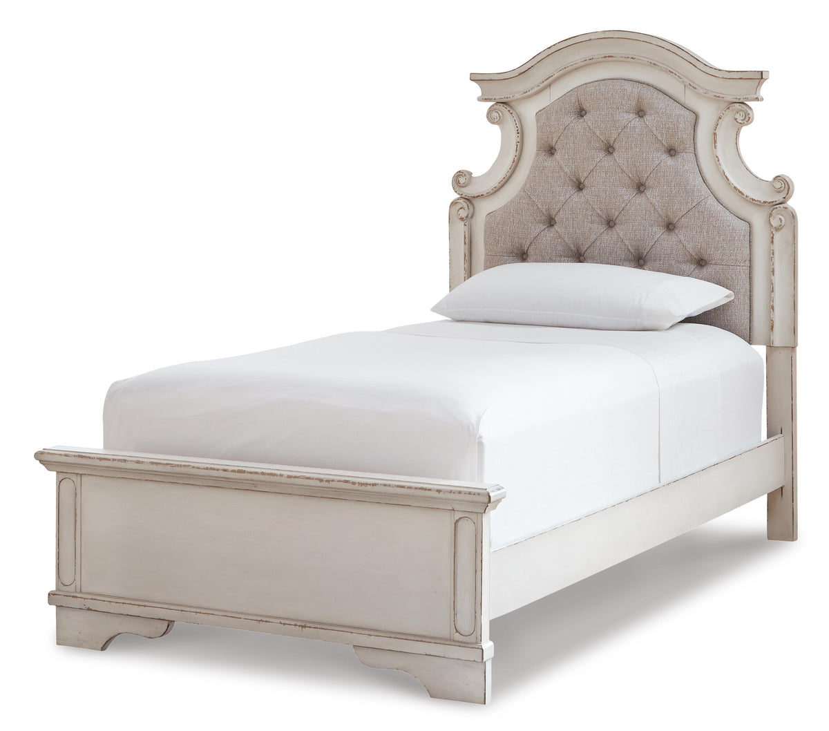 Realyn Bedroom Set by Ashley - image 27