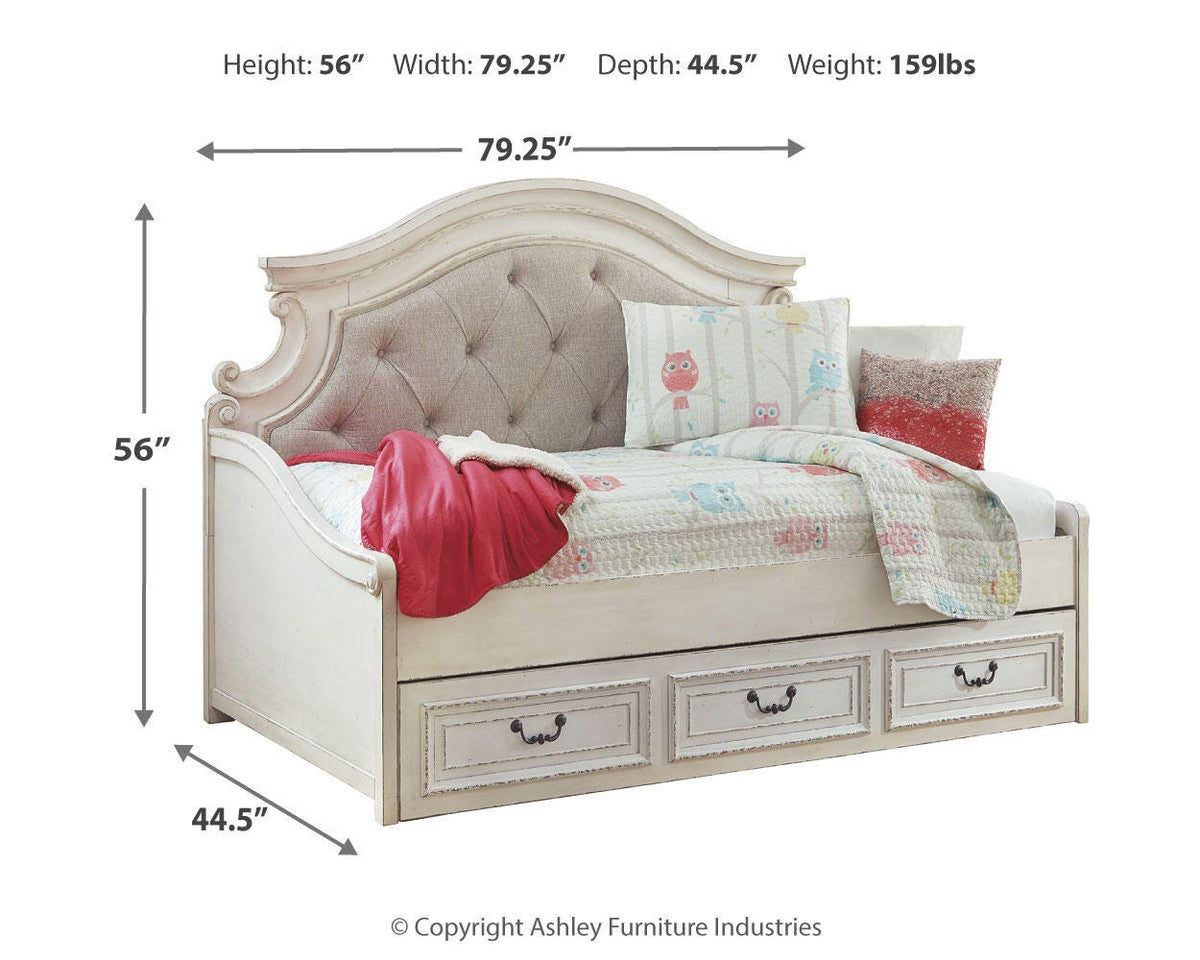 Realyn Beds