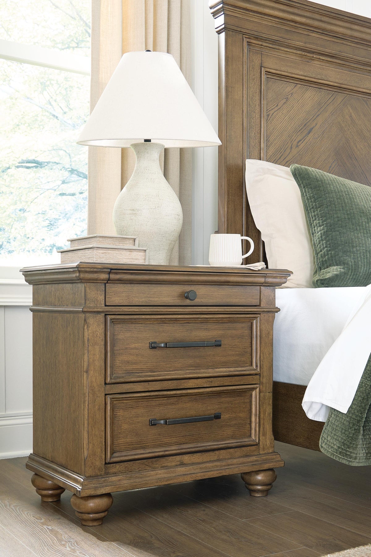 Karallin Nightstands