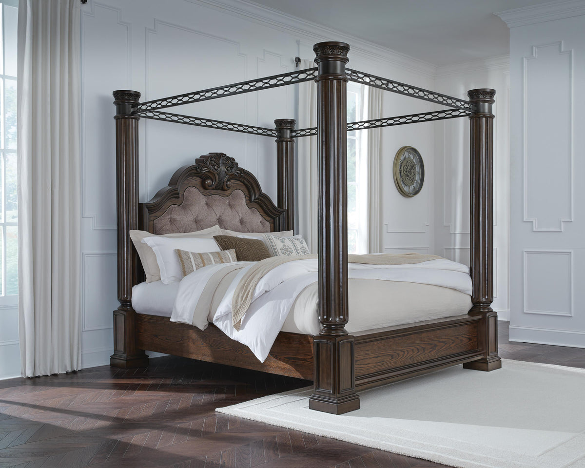 Maylee Bedroom Sets