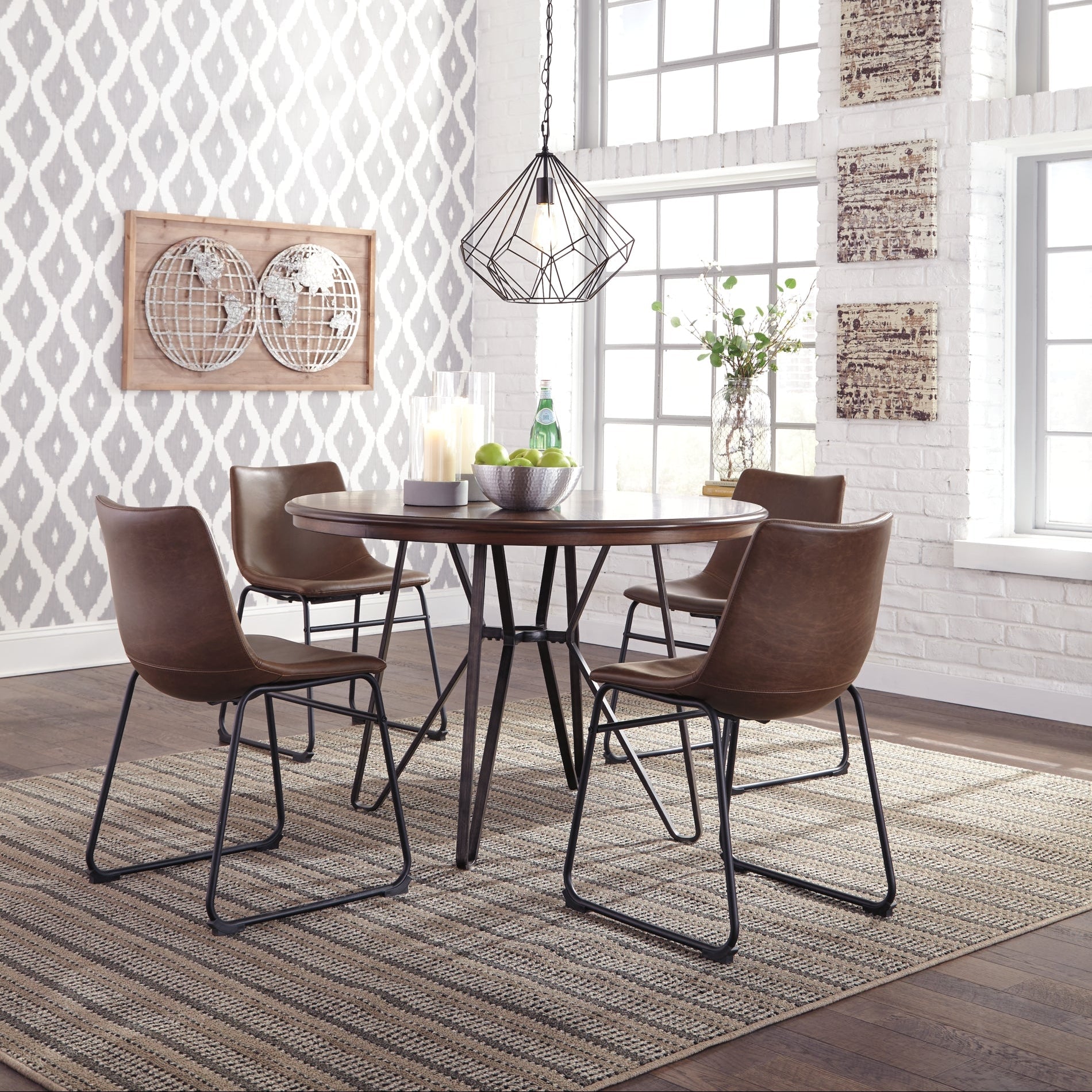 Centiar Dining UPH Side Chair (2/CN)