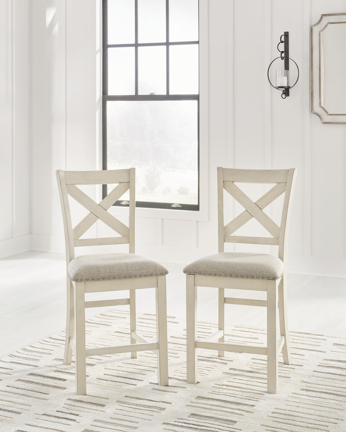 Robbinsdale Dining Sets