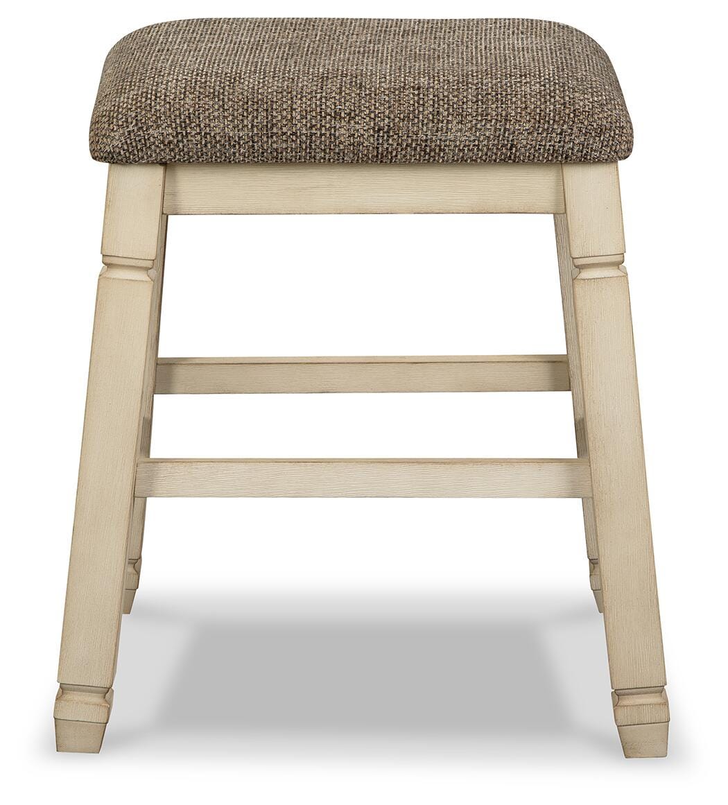 Bolanburg Dining Sets