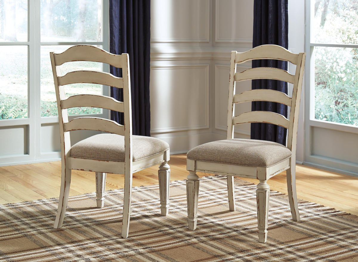 Realyn Side Chairs (Set of 2)