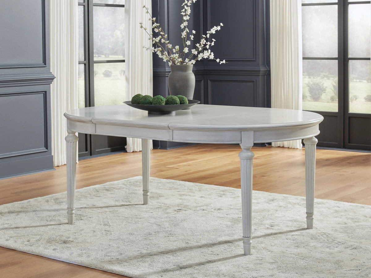 Montelaine Dining Tables