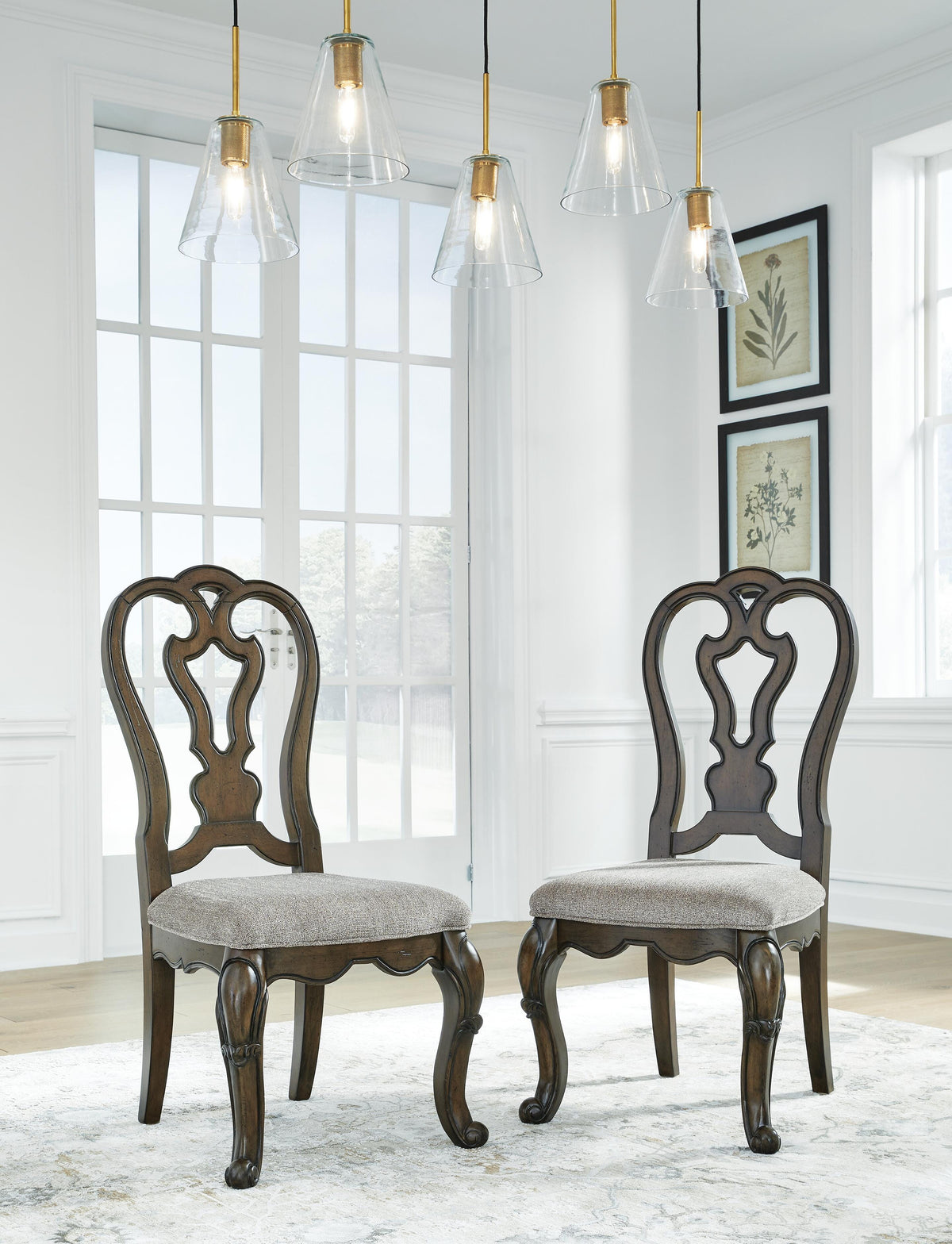 Maylee Side Chairs (Set of 2)