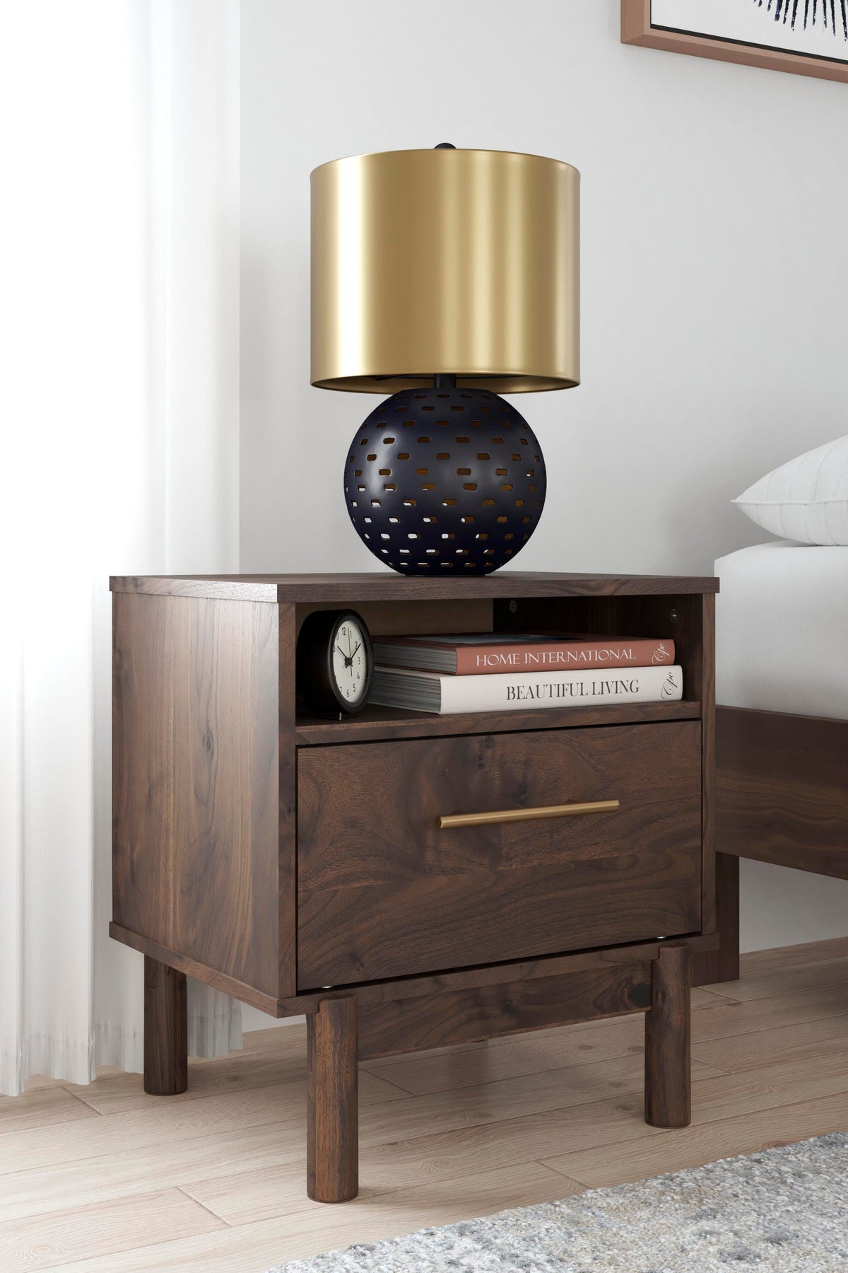 Calverson Nightstands