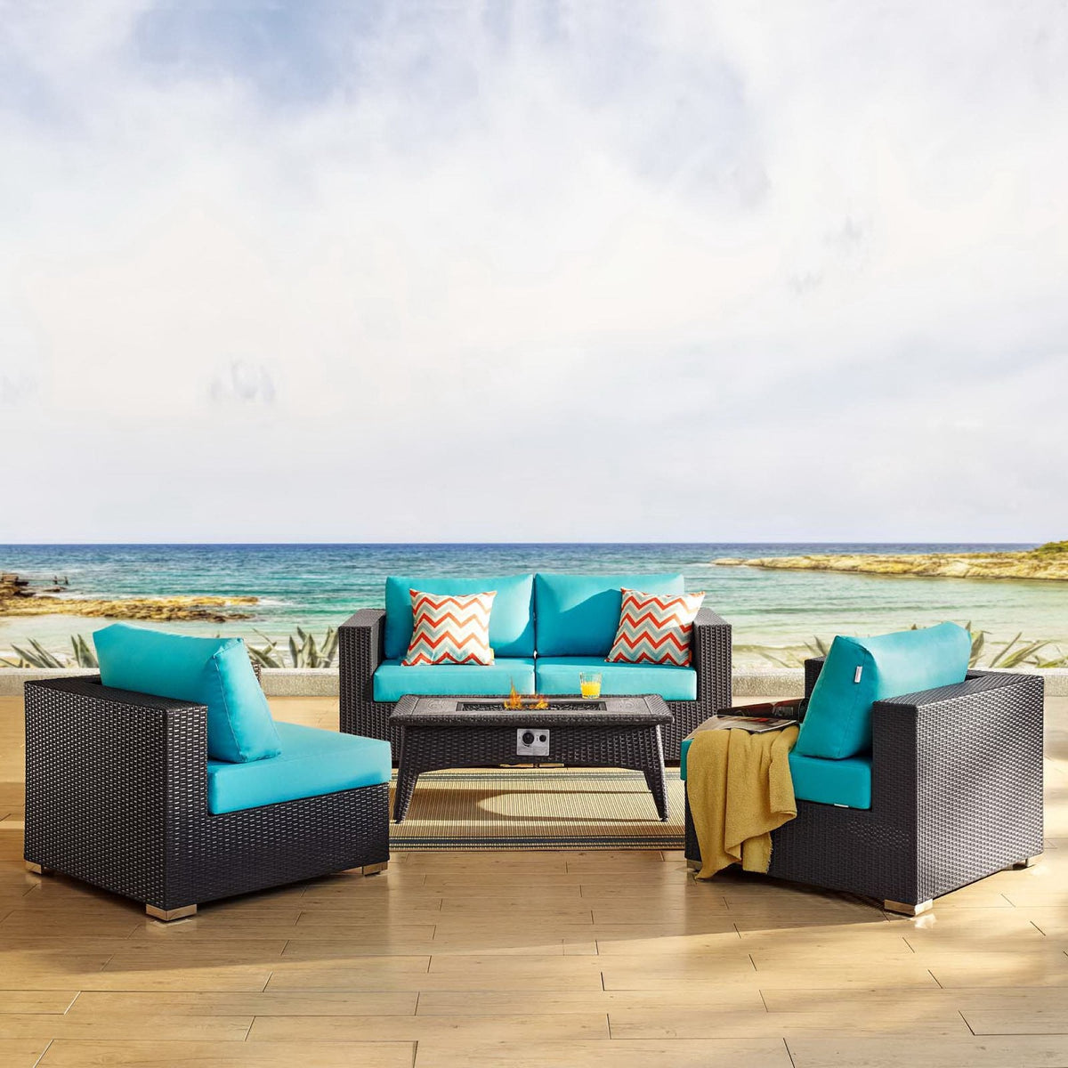Convene 5 Piece Set Outdoor with Fire Pit