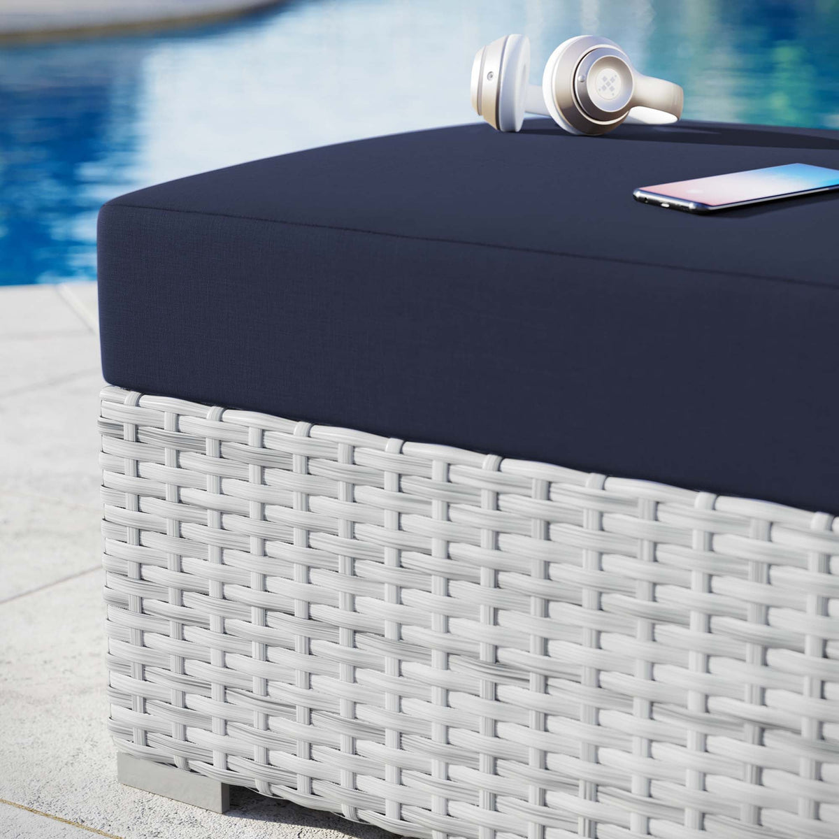 Convene Outdoor Ottoman