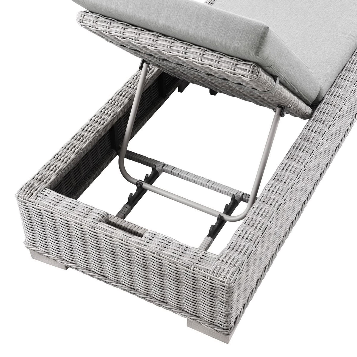 Conway Outdoor Wicker Rattan Chaise Lounge