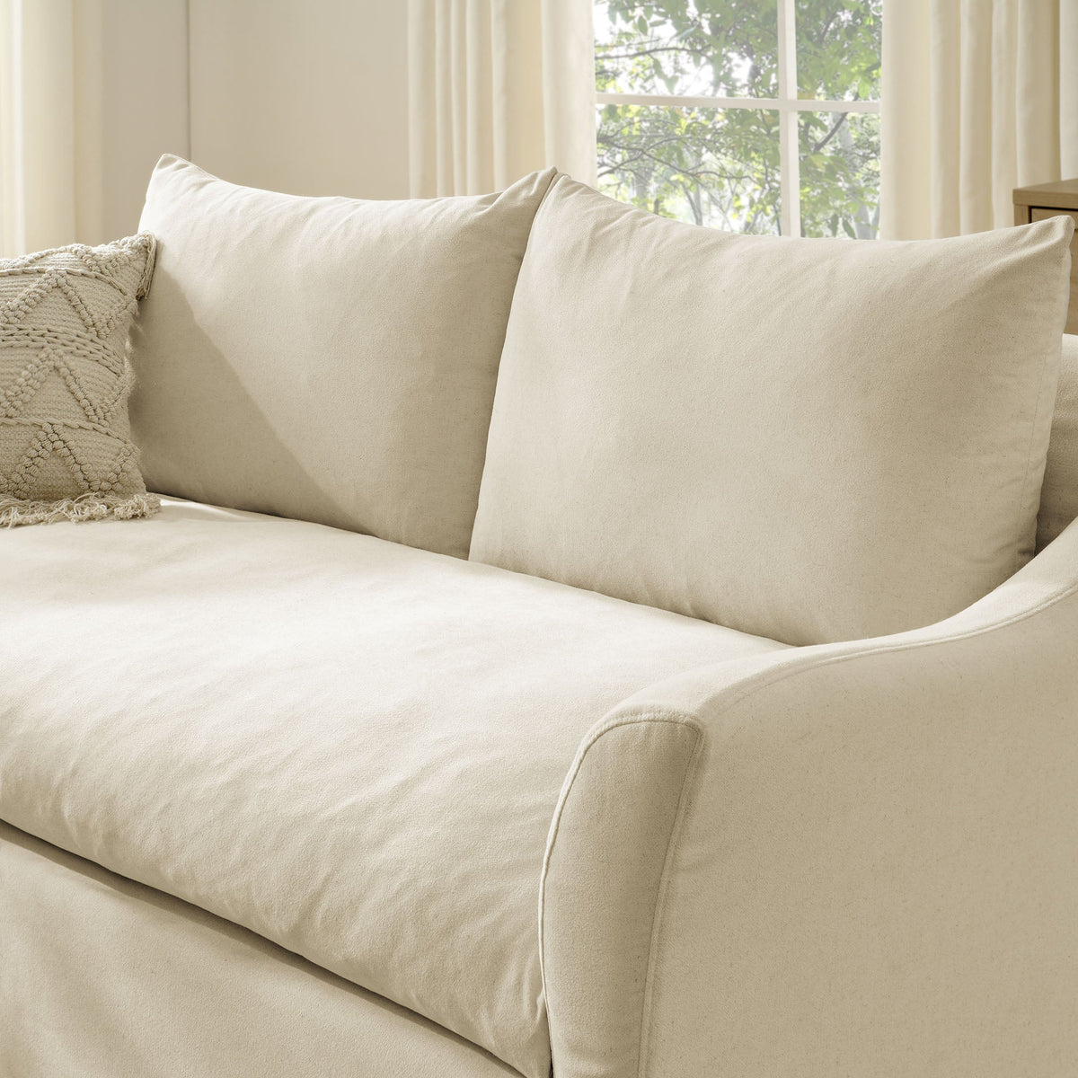 Somerset 70" Slipcovered Linen Blend Loveseat