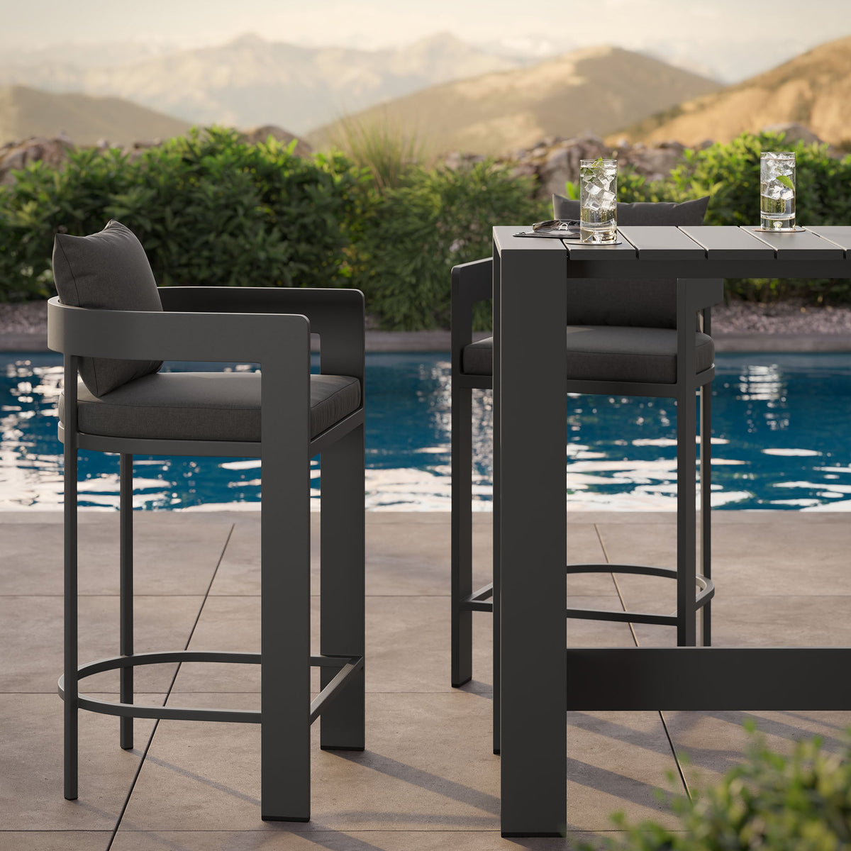 Tahoe 3-Piece Outdoor Aluminum Bar Table Set