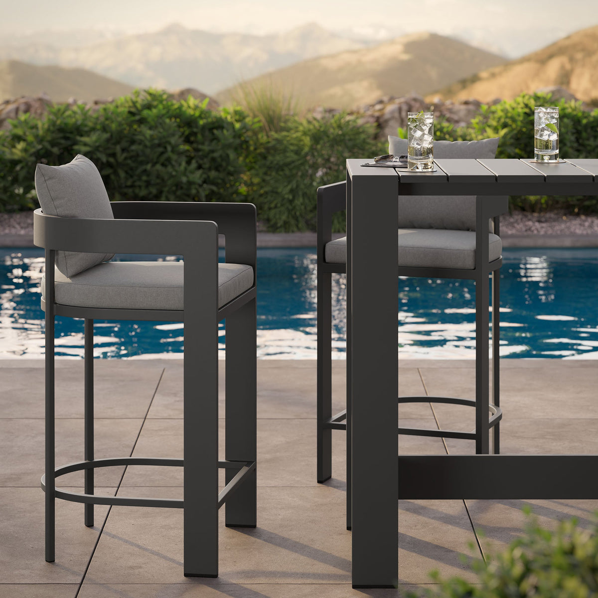 Tahoe 3-Piece Outdoor Aluminum Bar Table Set