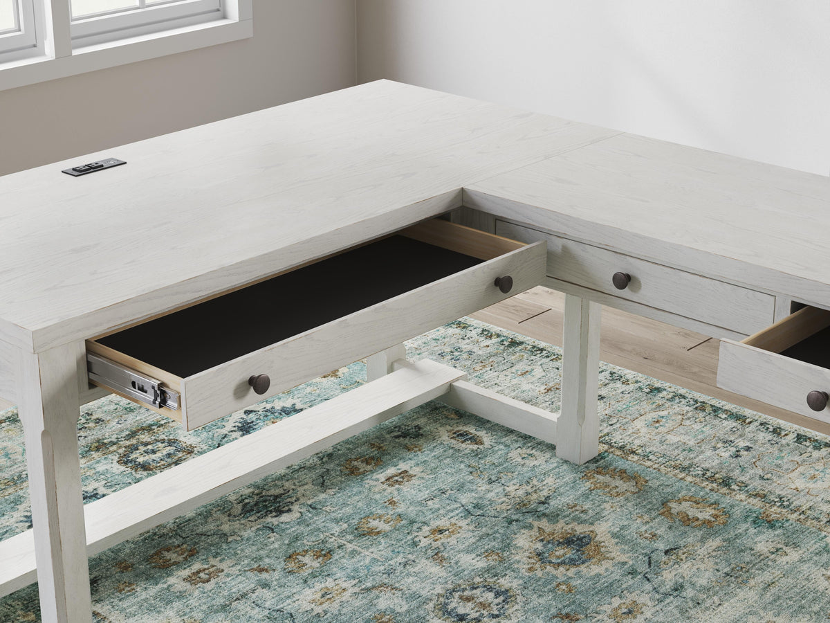 Robbinsdale Desks