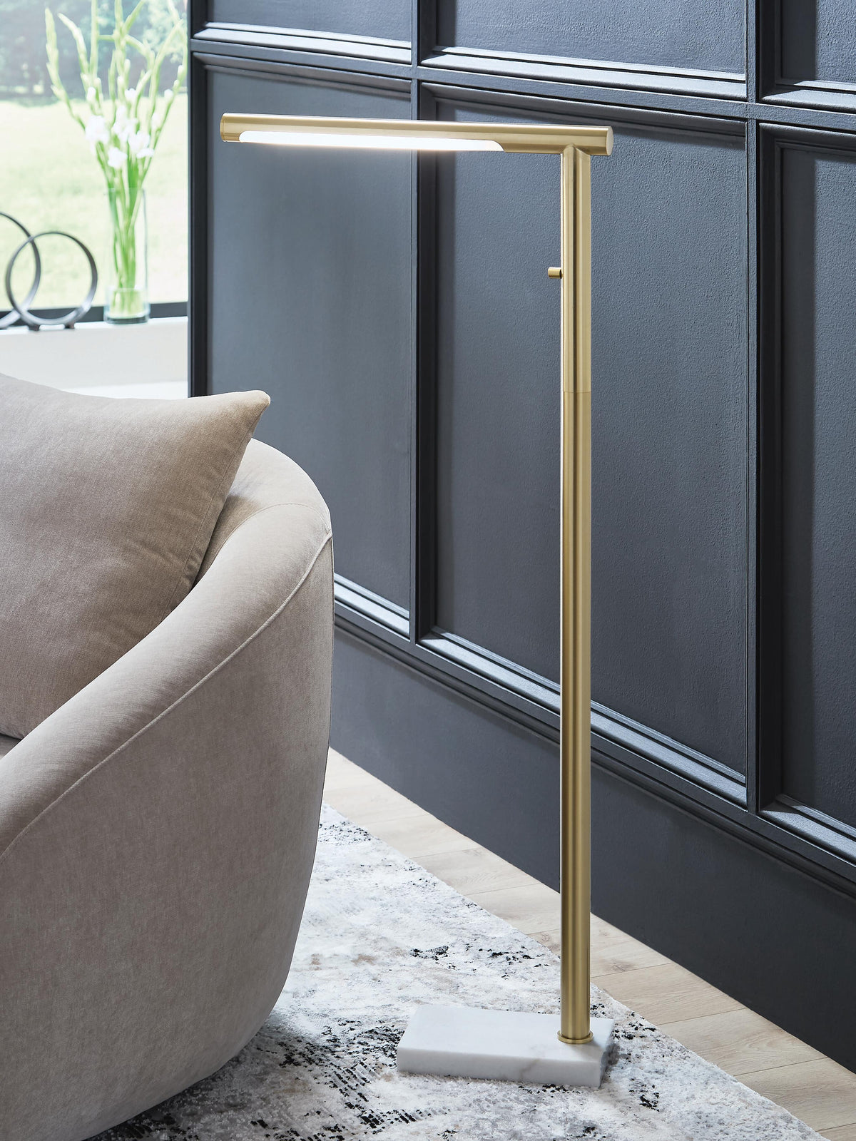 Santiford Floor Lamps