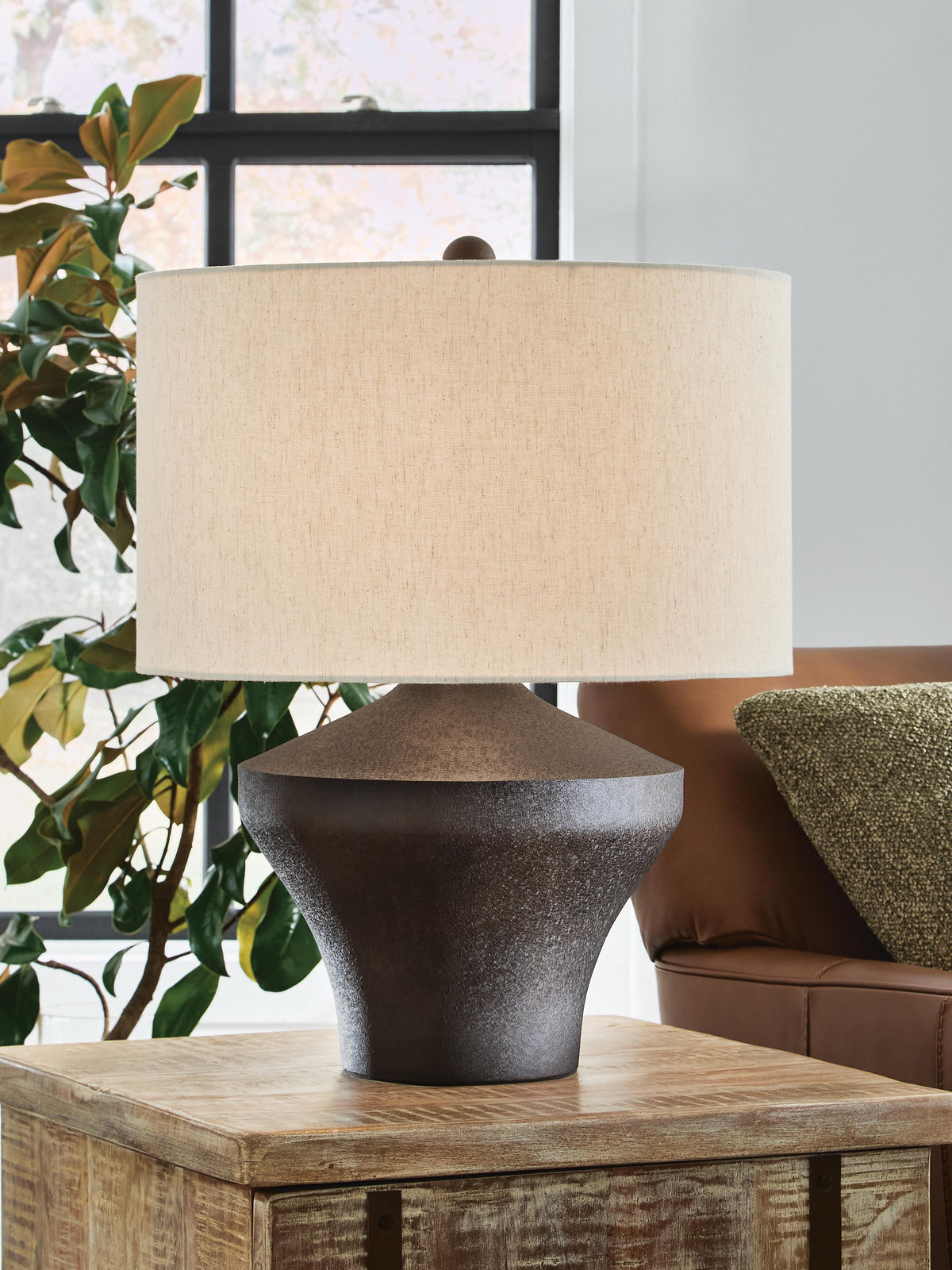 Dolanham Table Lamps