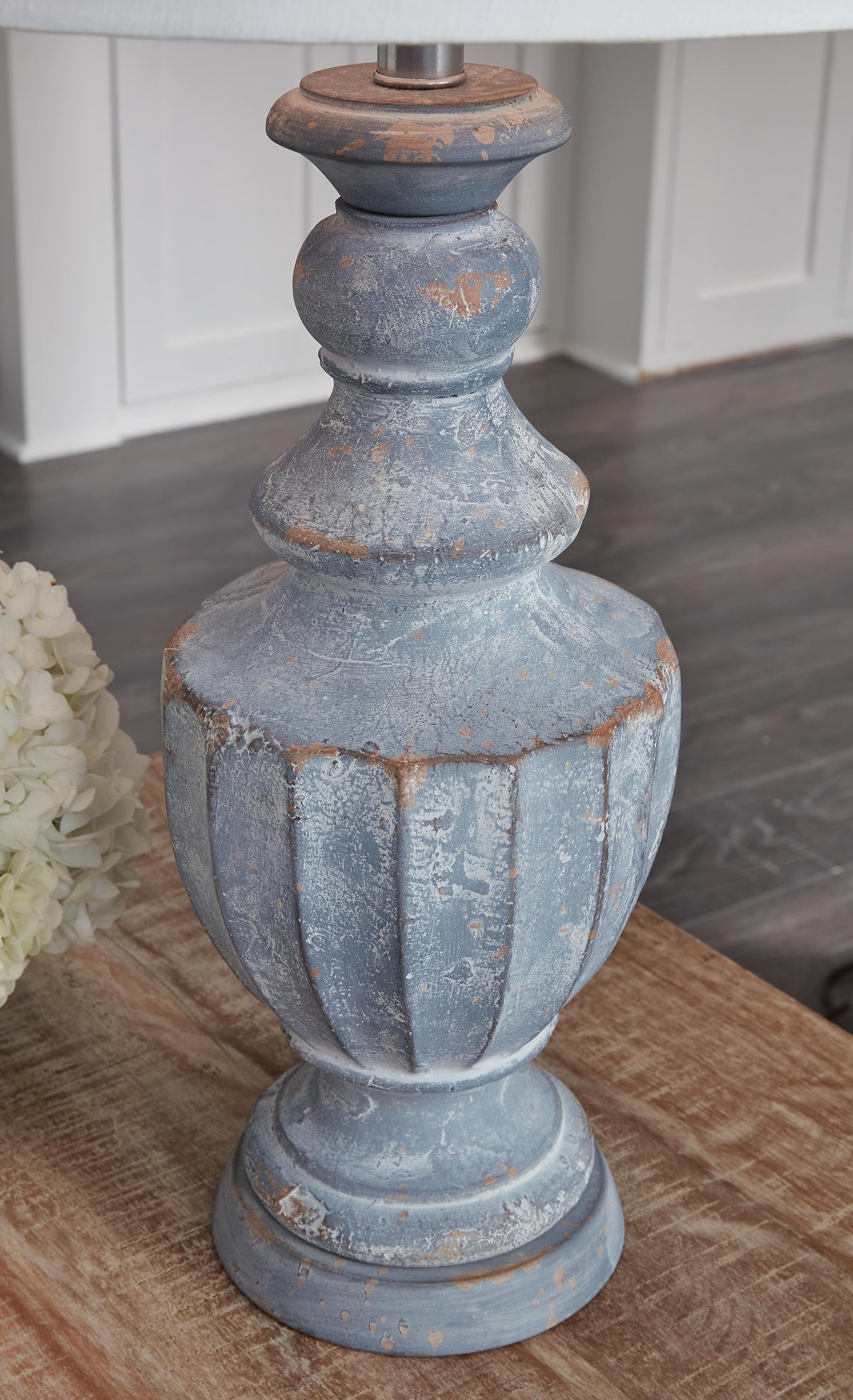 Cylerick Table Lamp by Ashley - image 4