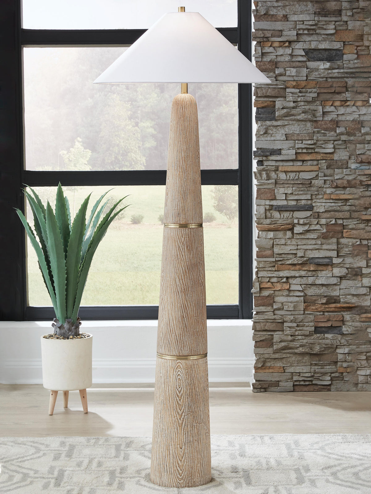Gasparleigh Floor Lamps