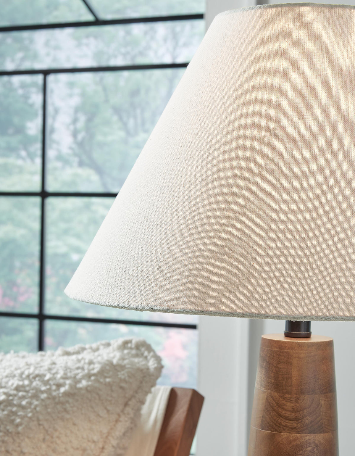 Danset Table Lamps