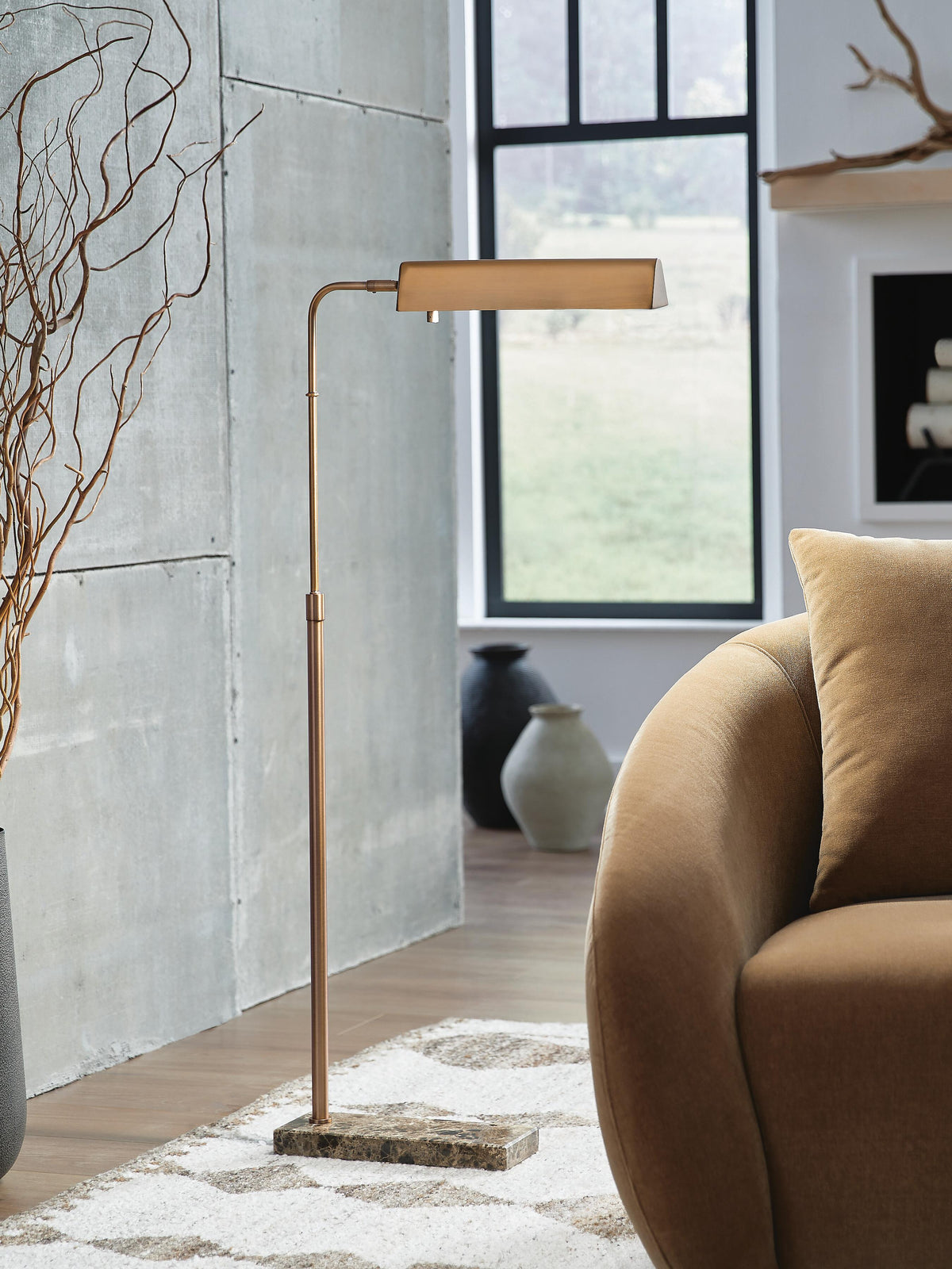 Yafe Floor Lamps