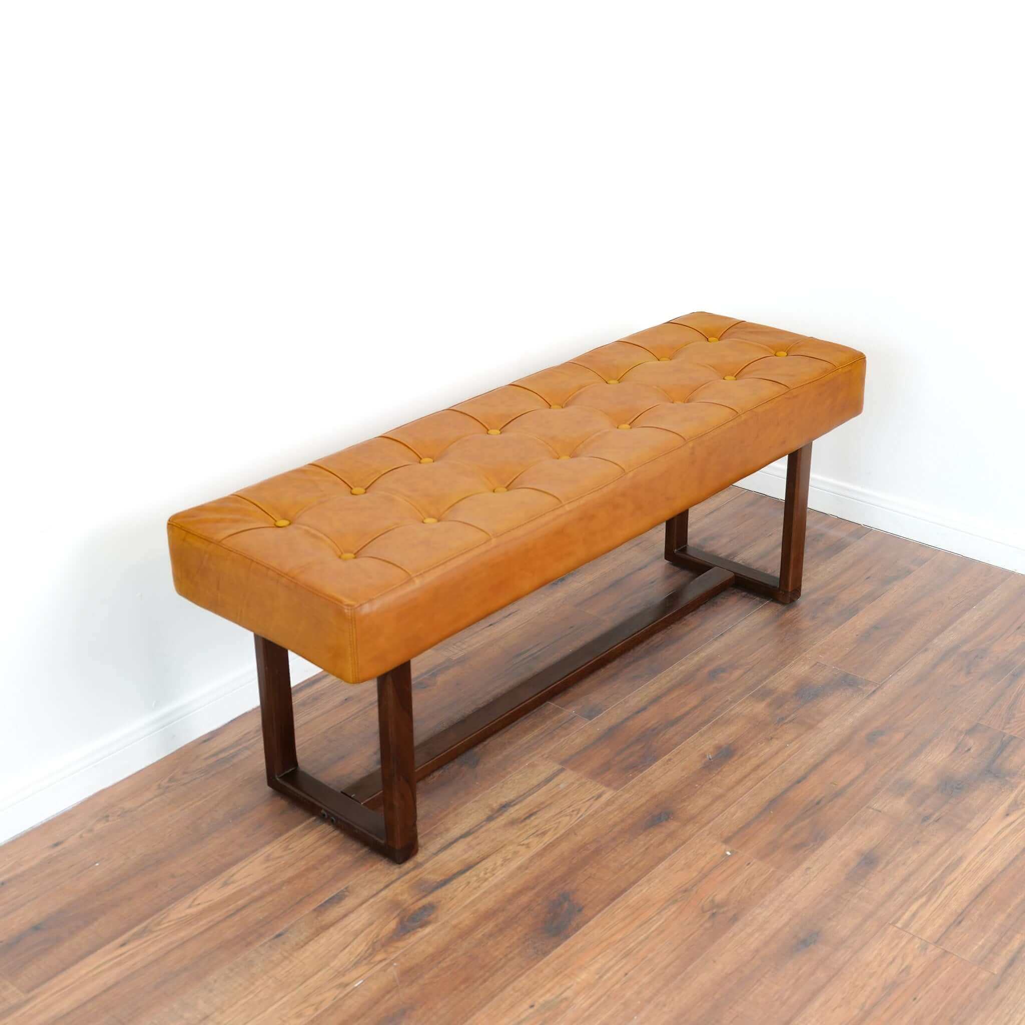 Scoop Leather Bench