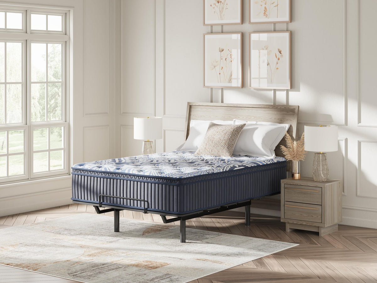 Plush Luxe 2.0 Mattress by Ashley - image 10