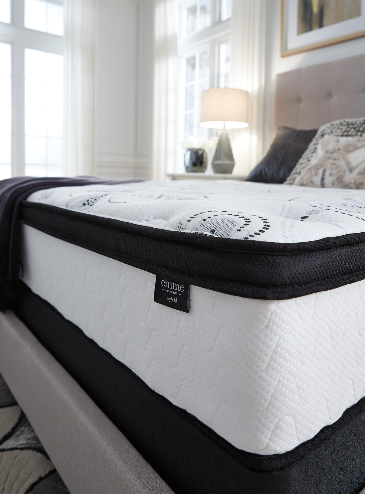 Chime 12 Inch Hybrid Mattresses
