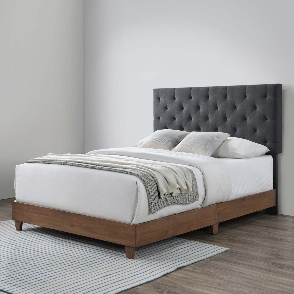 Rhiannon Diamond Tufted Upholstered Fabric Bed