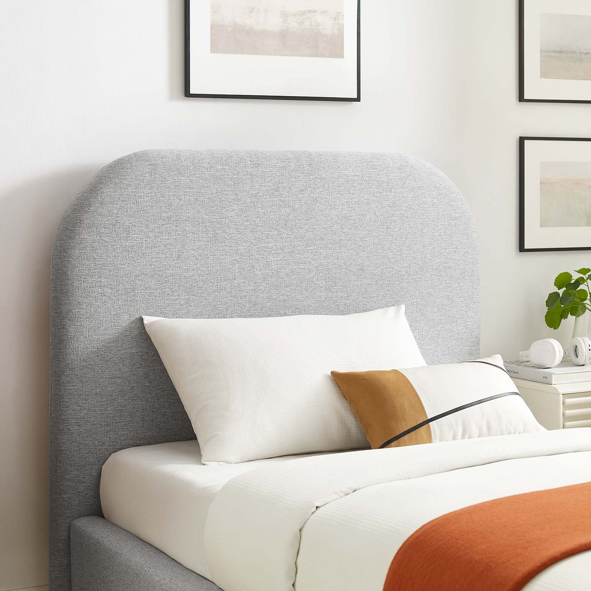 Keynote Upholstered Fabric Curved Platform Bed