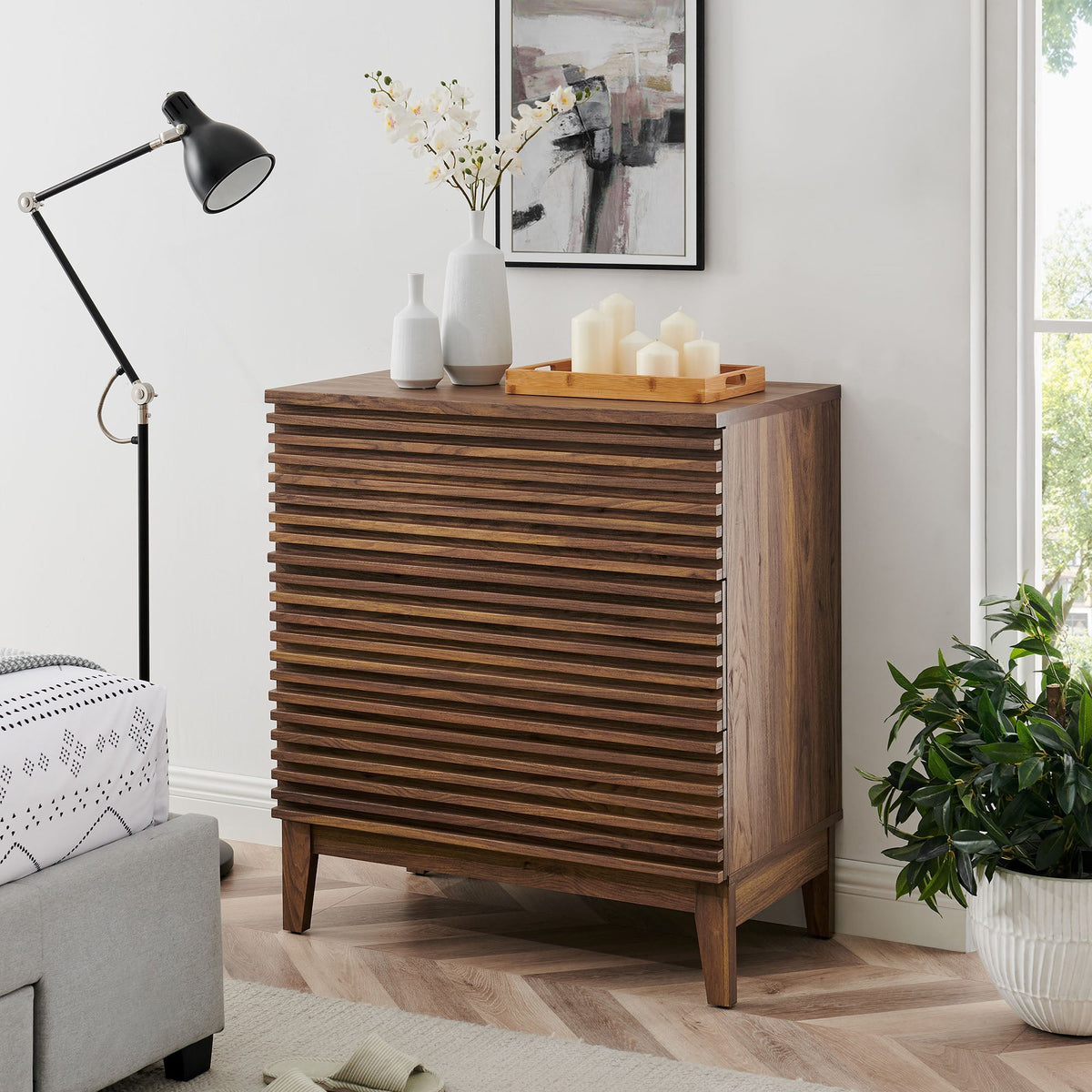 Render Large 3-Drawer Nightstand - view 5