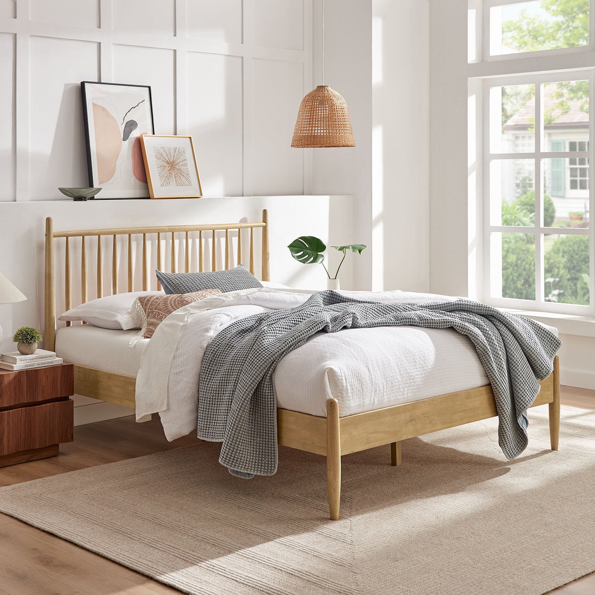 Zane Spindle Bed