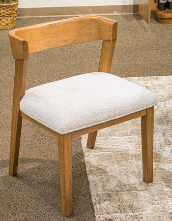 Pamaria Side Chairs (Set of 2)