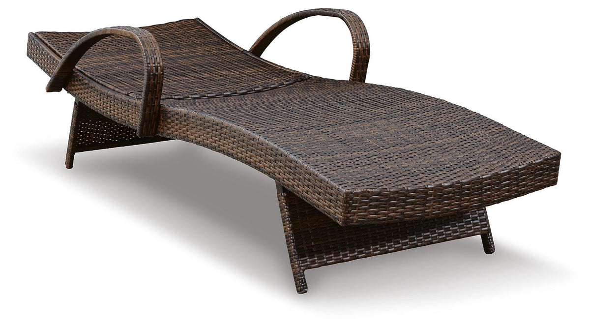 Kantana Accent Chairs