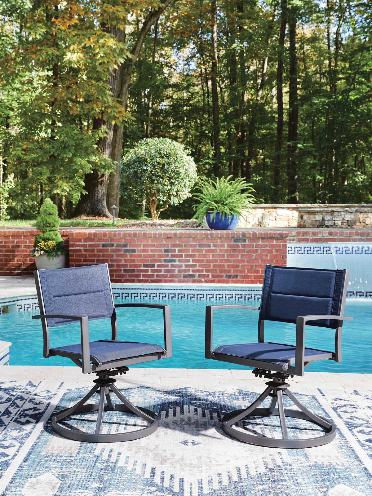 Rocky Outdoor Arm Chair