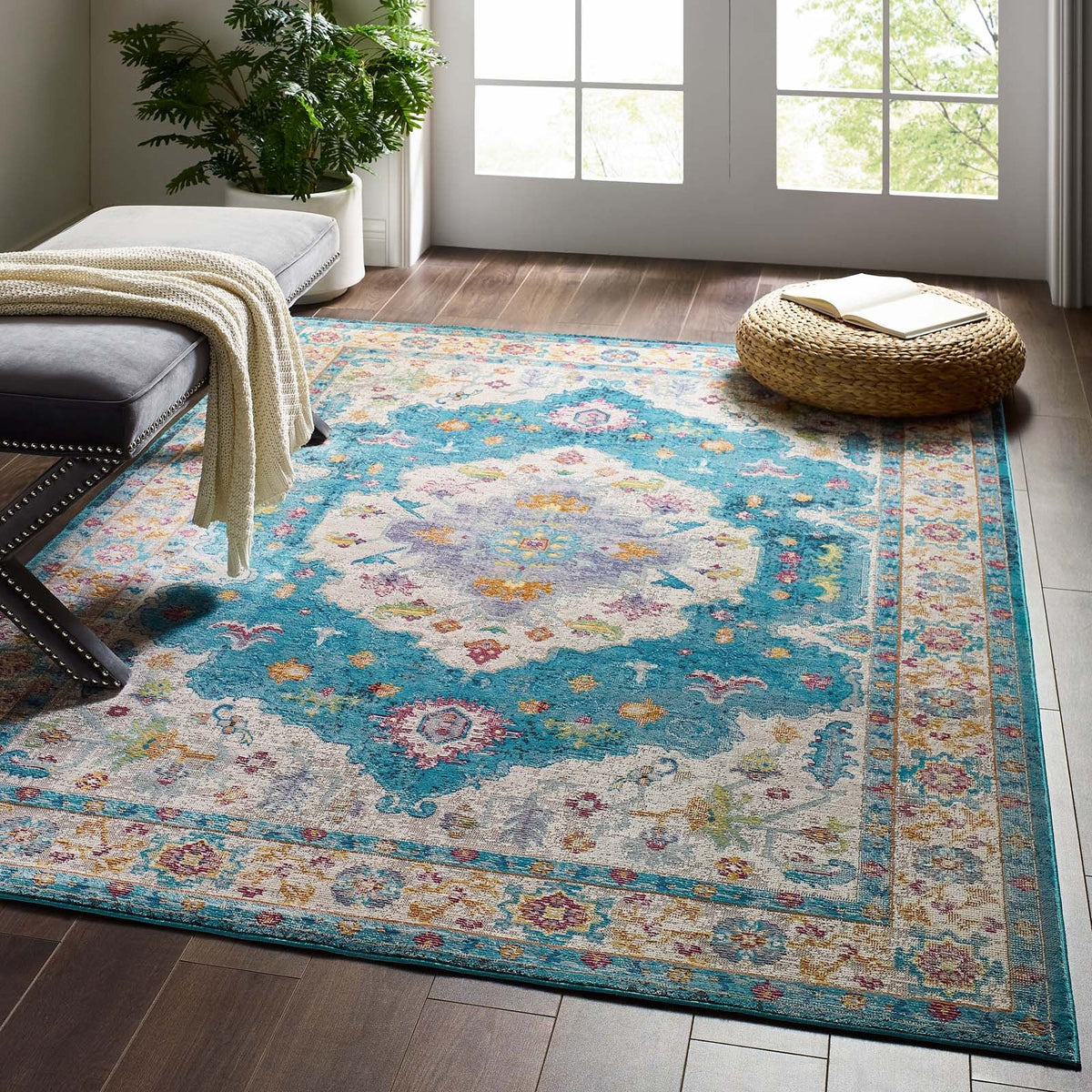 Success Anisah Distressed Floral Vintage Medallion Area Rug