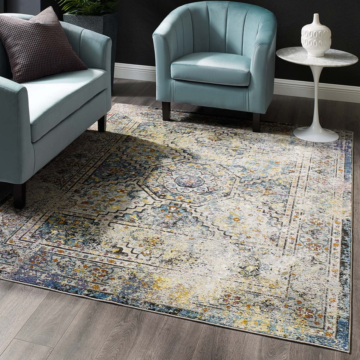 Success Jacinda Distressed Vintage Floral Vintage Medallion Area Rug