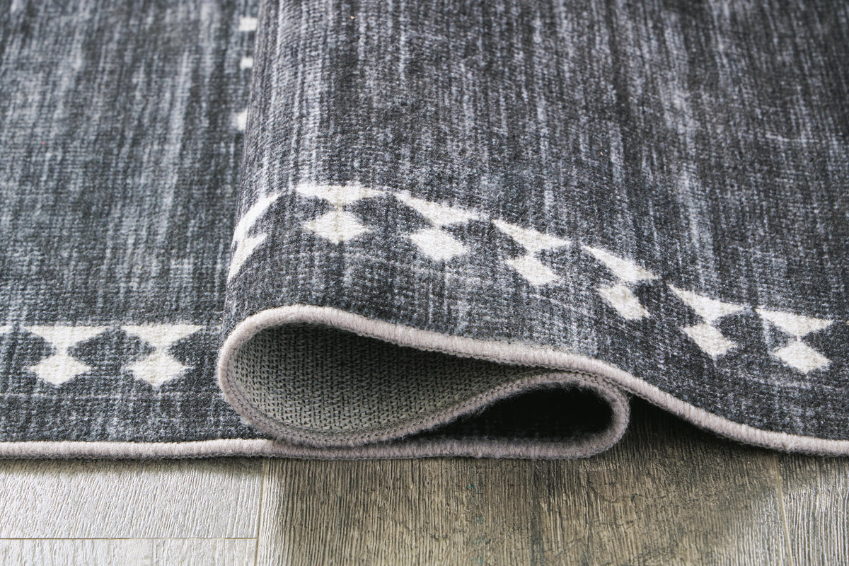 Arloman Area Rugs