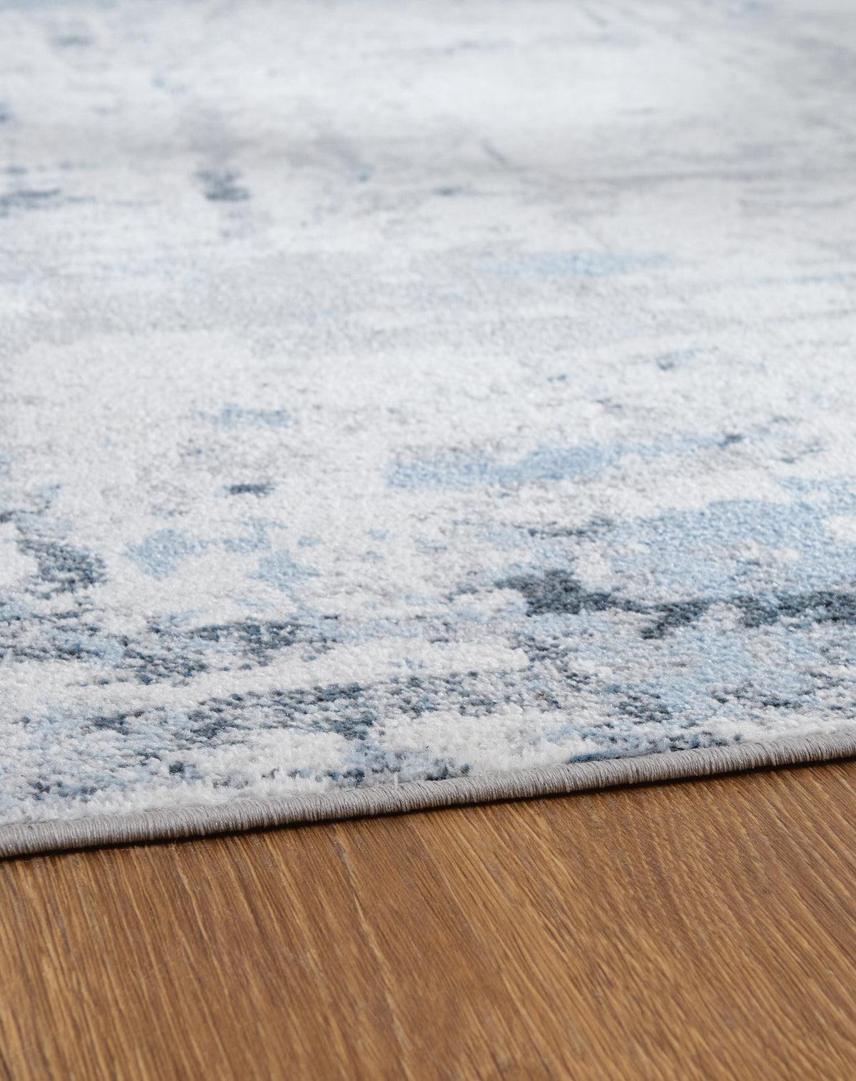 Emertonly Area Rugs