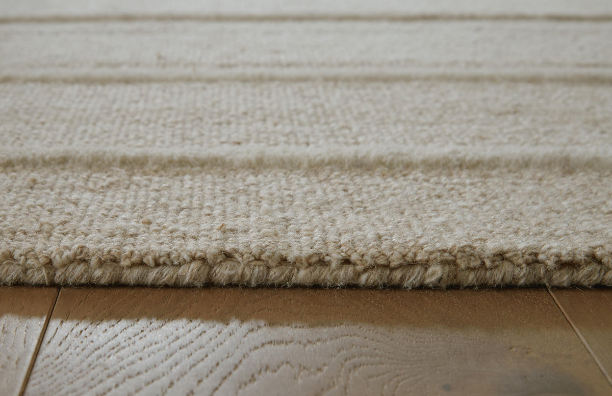 Teelgan Area Rugs