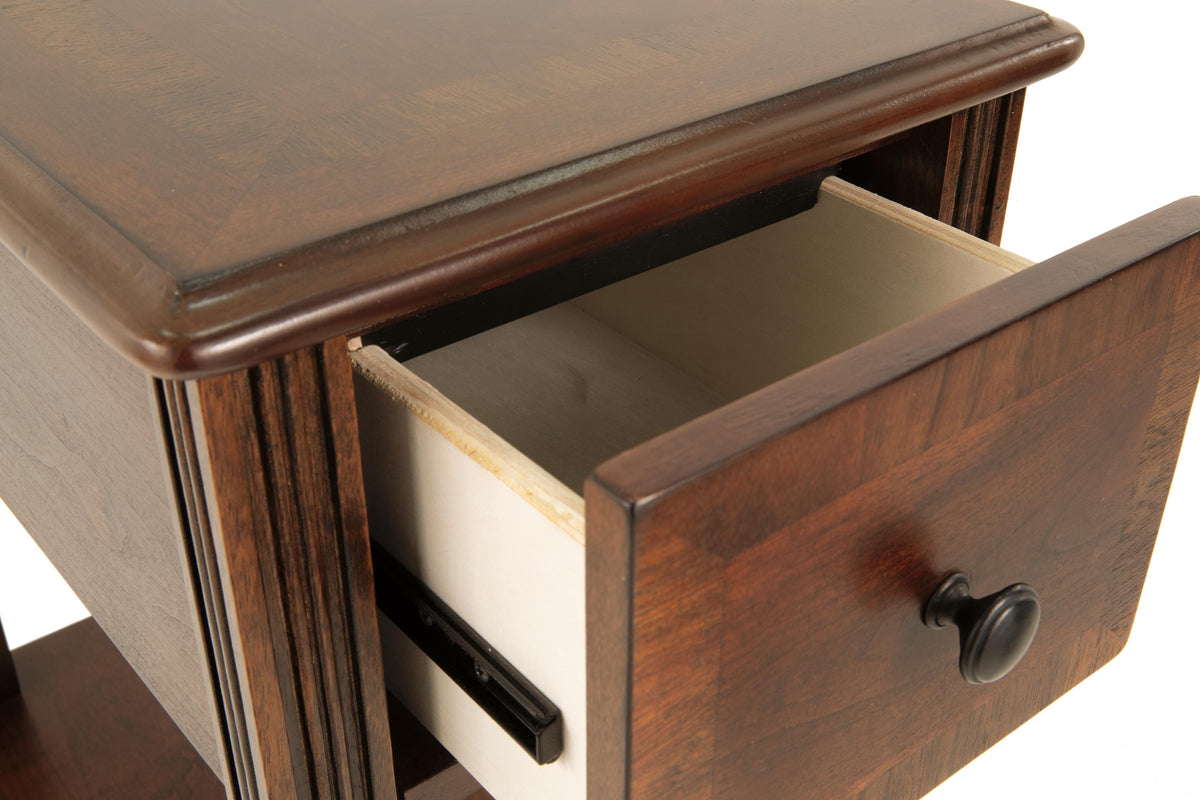 Breegin End & Side Tables