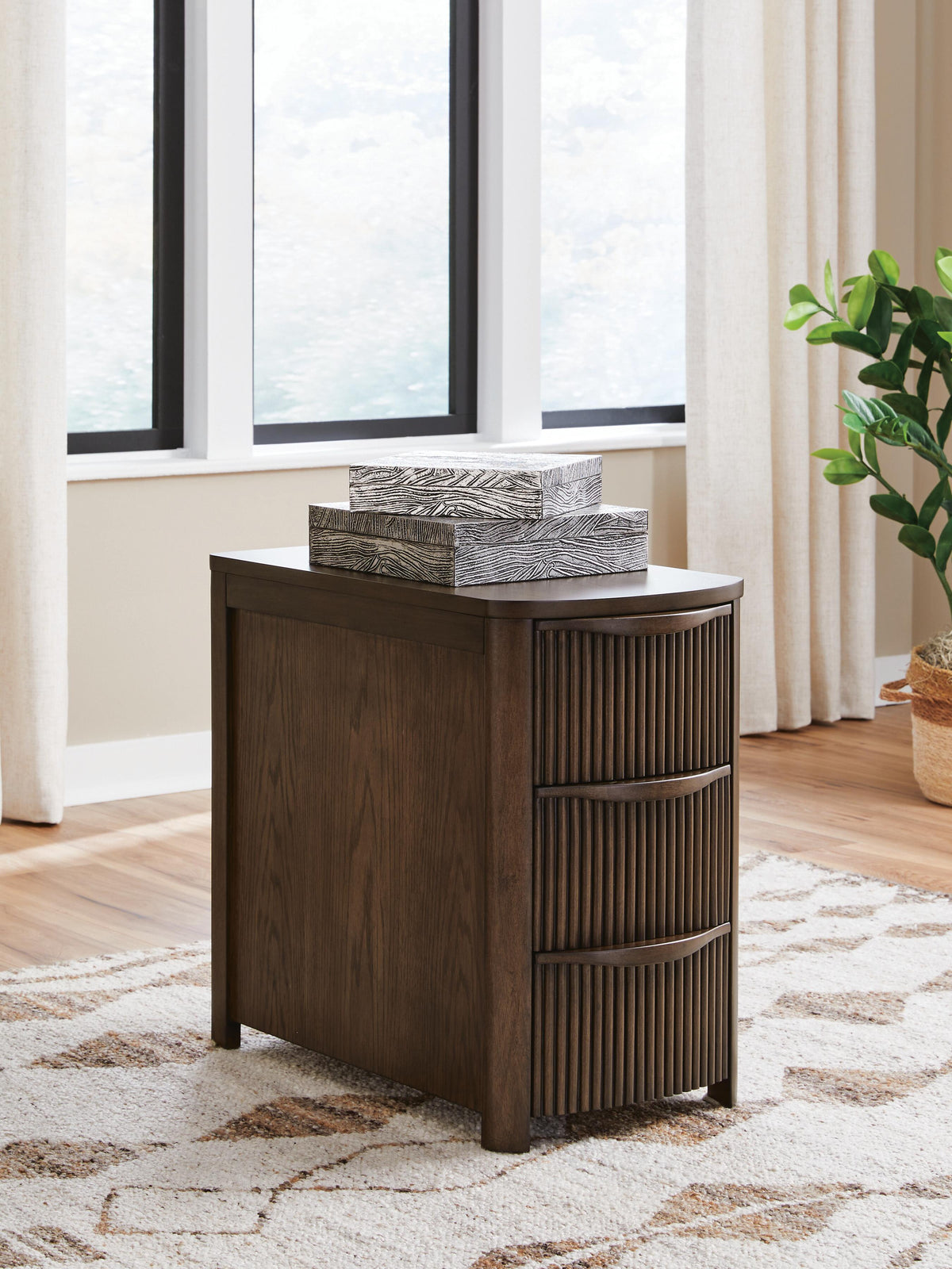Camdill End & Side Tables